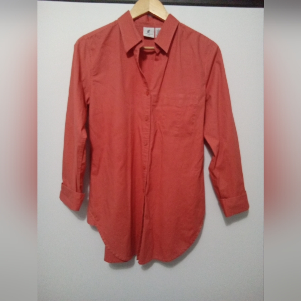 Caribbean Joe Women's Coral Long Sleeve Button Down Shirt - Size Medium